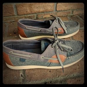 Sperry grey and brown topsider